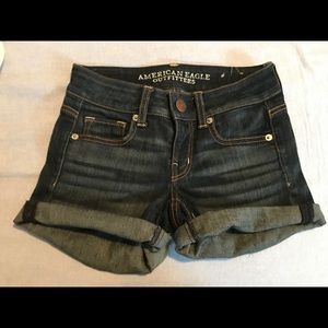 American Eagle High Rise Denim Shorts Size 00